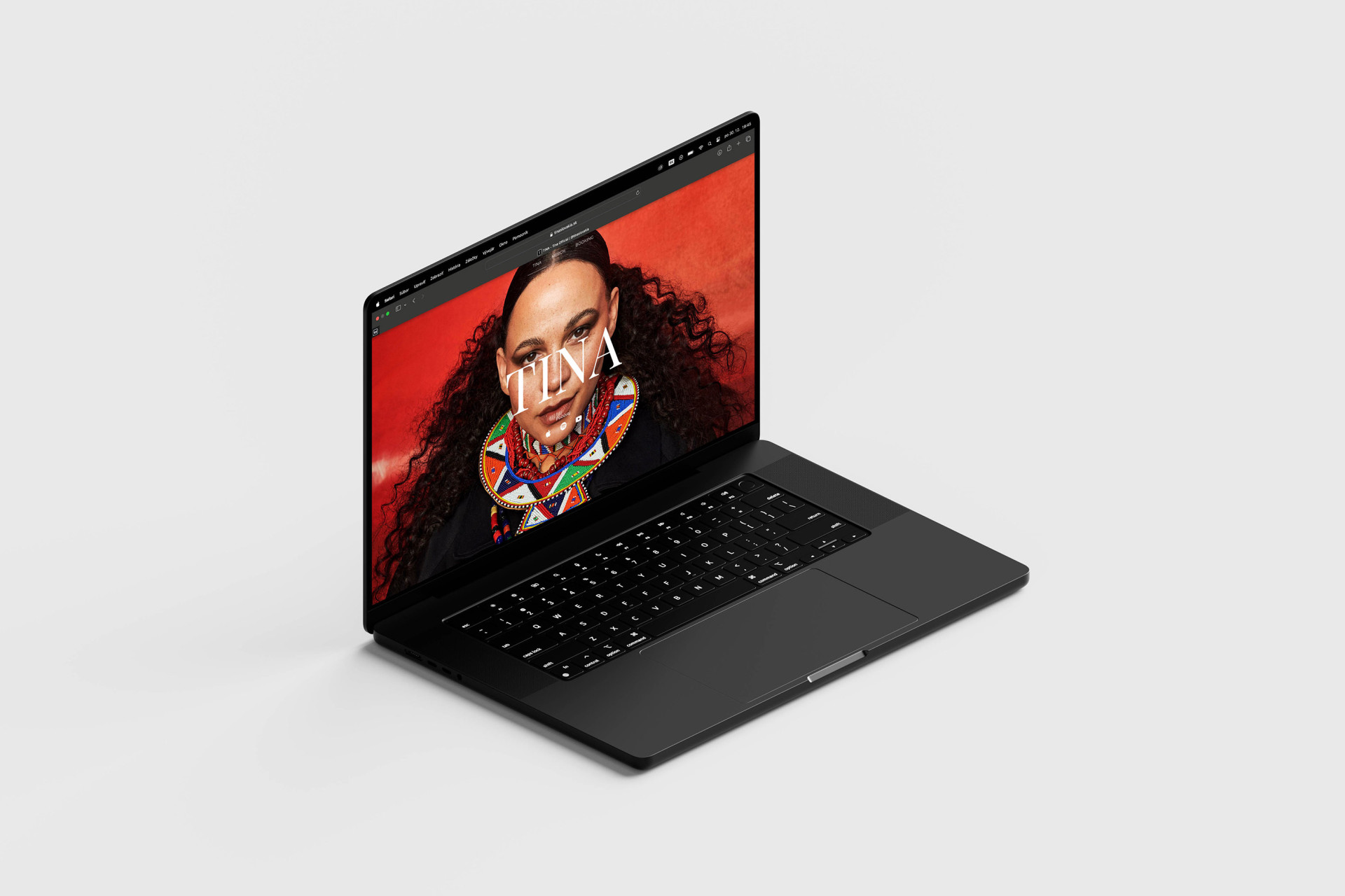 Tina Macbook